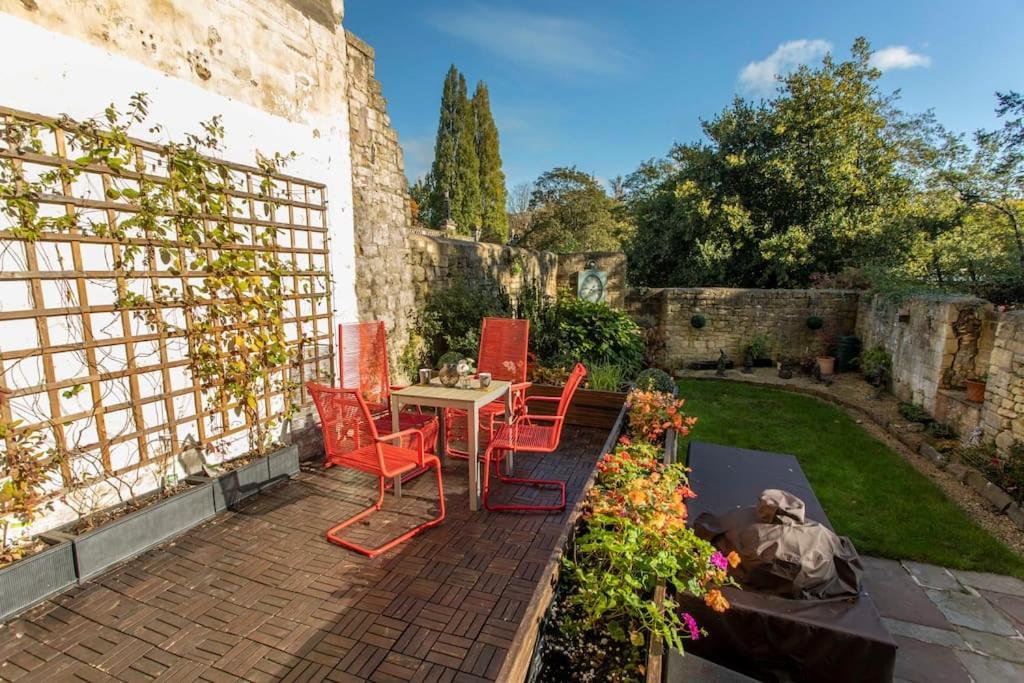 Georgian House Garden Apartment Bath Bagian luar foto