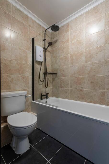 Georgian House Garden Apartment Bath Bagian luar foto